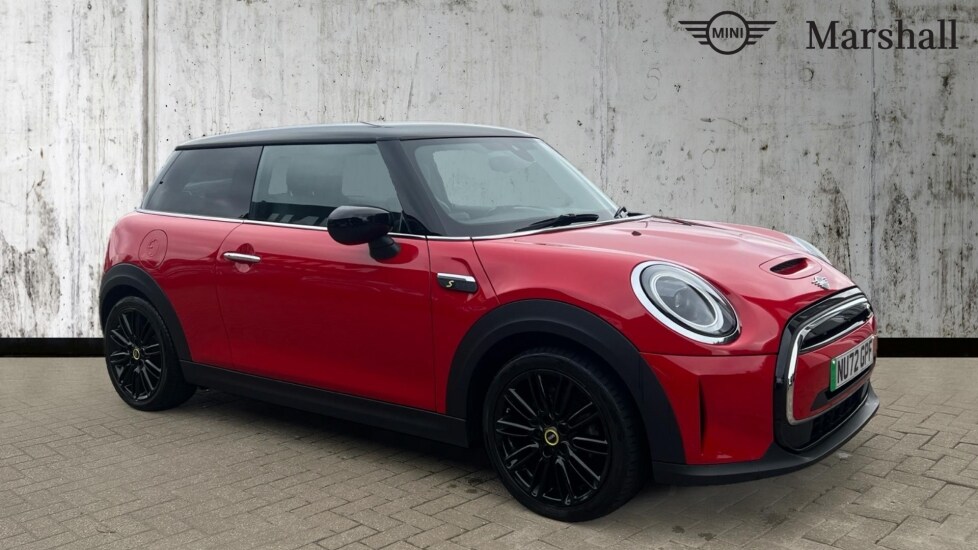 Used MINI Hatch 2022 for sale - 76241651: Photo 1