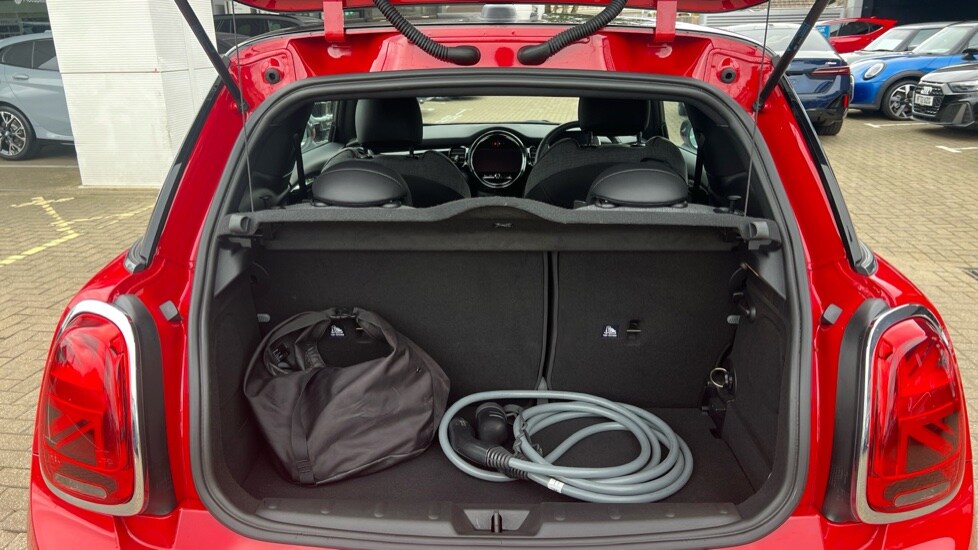 Used MINI Hatch 2022 for sale - 76241651: Photo 13