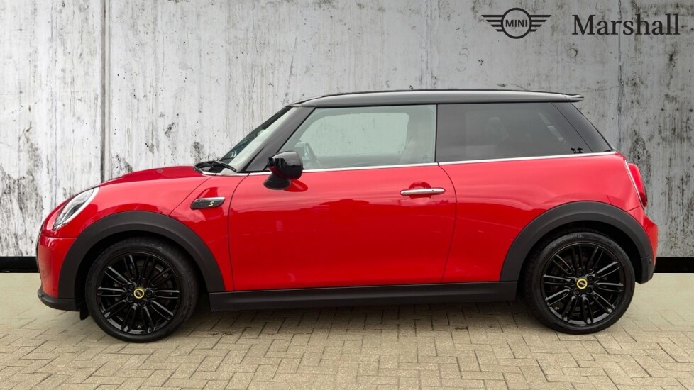 Used MINI Hatch 2022 for sale - 76241651: Photo 24