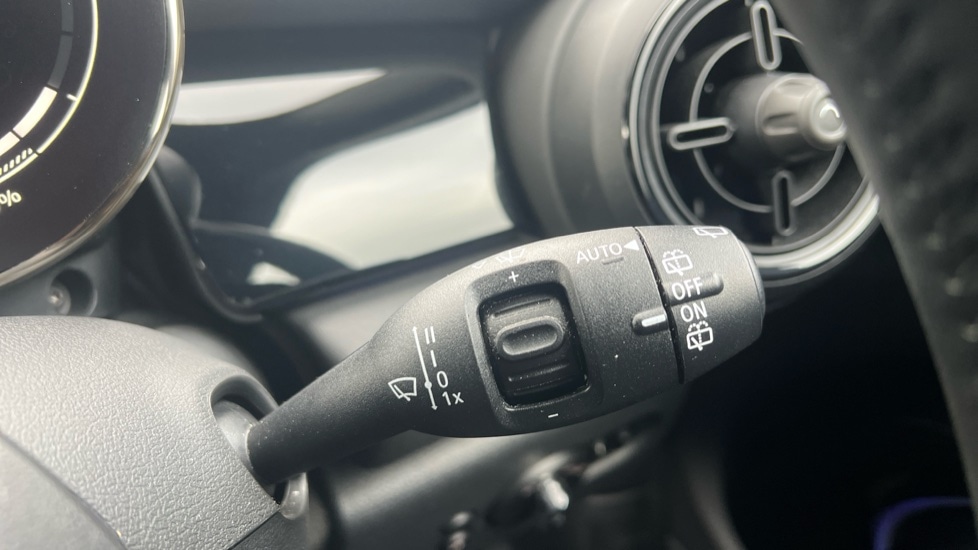 Used MINI Hatch 2022 for sale - 76241651: Photo 37