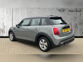 Used MINI Hatch 2021 for sale - 75544476: Photo