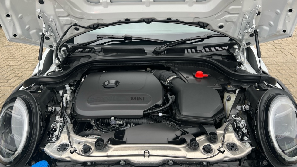 Used MINI Cooper 2025 for sale - 76691402: Photo 21