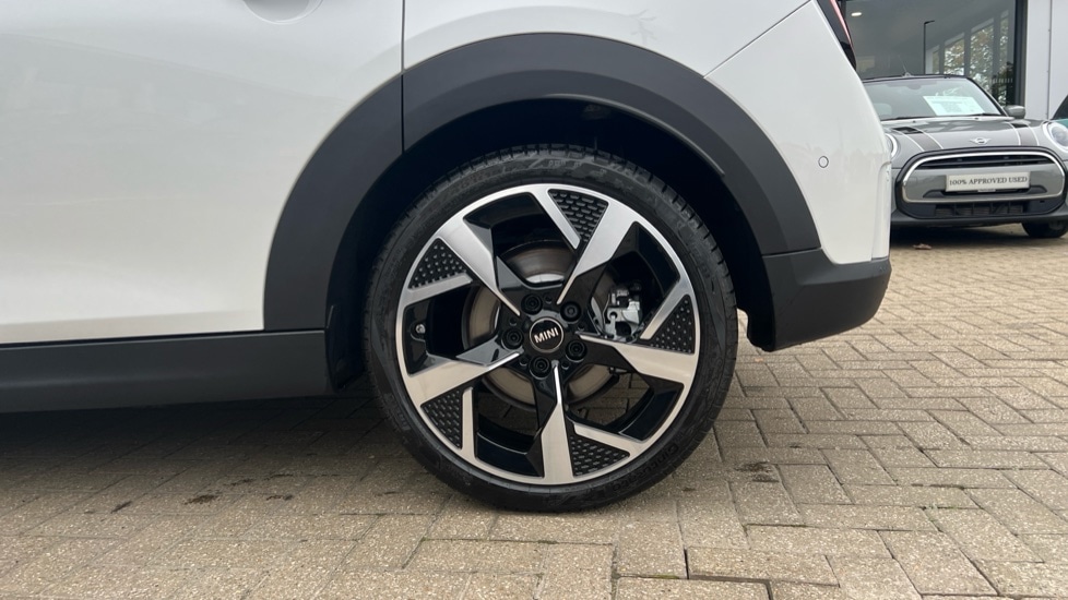 Used MINI Cooper 2025 for sale - 76691402: Photo 26