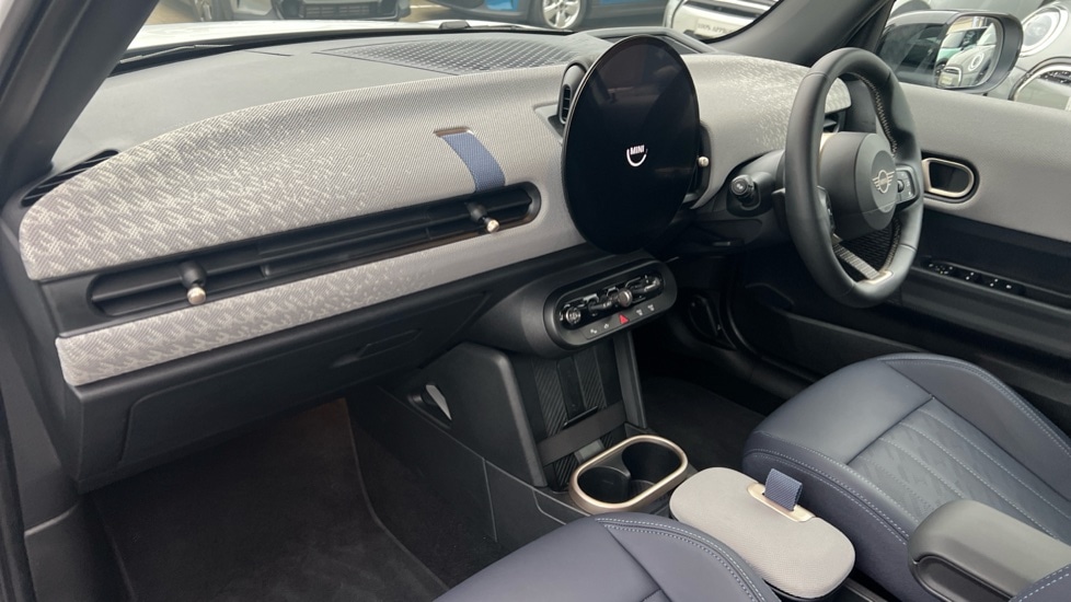 Used MINI Cooper 2025 for sale - 76691402: Photo 7