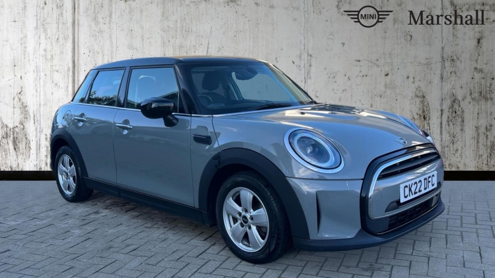 Used MINI Hatch 2022 for sale - 76312335: Photo 1