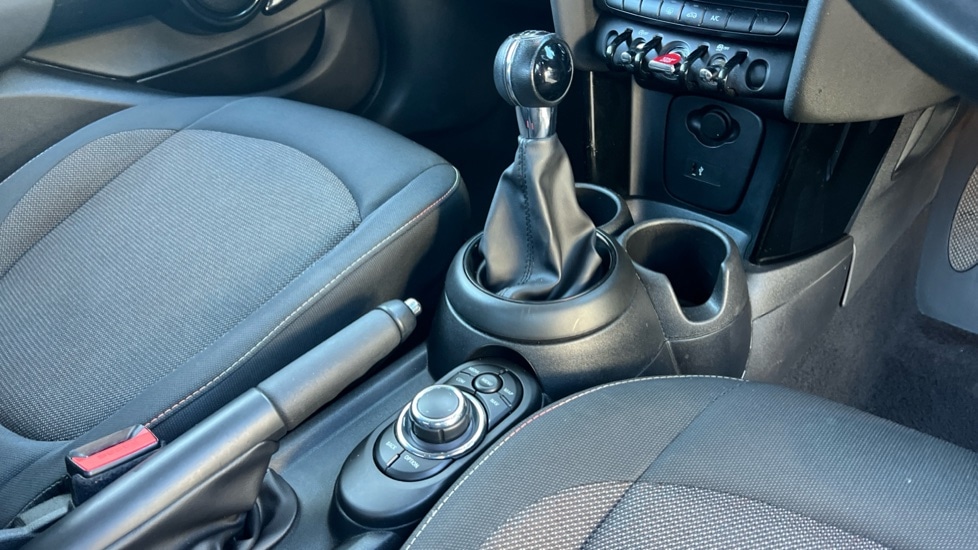 Used MINI Hatch 2022 for sale - 76312335: Photo 10