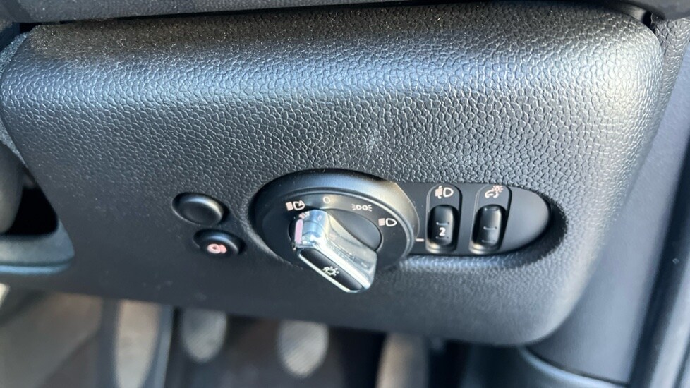 Used MINI Hatch 2022 for sale - 76312335: Photo 31