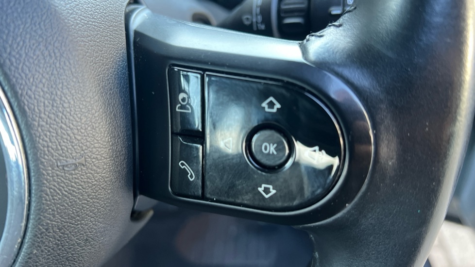 Used MINI Hatch 2022 for sale - 76312335: Photo 32