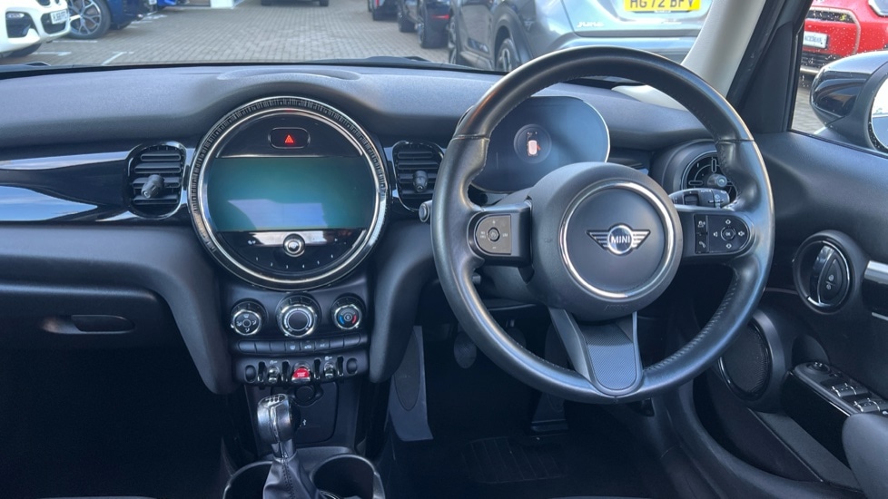 Used MINI Hatch 2022 for sale - 76312335: Photo 5