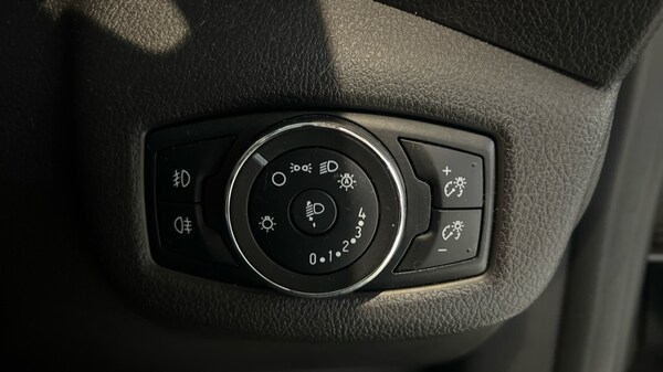 Used Ford Grand Tourneo Connect 2017 for sale - 76140230: Photo 14