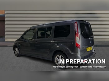 Used Ford Grand Tourneo Connect 2017 for sale - 76140230: Photo 2