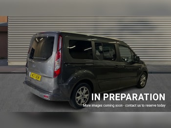 Used Ford Grand Tourneo Connect 2017 for sale - 76140230: Photo 4