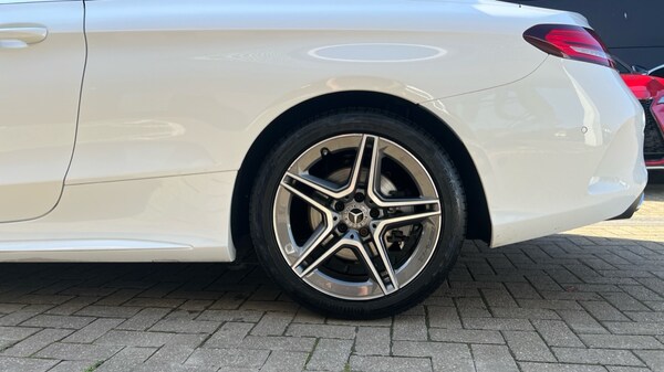 Used Mercedes-Benz C-Class 2020 for sale - 76018127: Photo 18