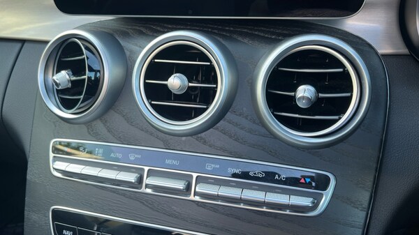 Used Mercedes-Benz C-Class 2020 for sale - 76018127: Photo 31