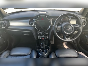 Used MINI Hatch 2022 for sale - 75959593: Photo