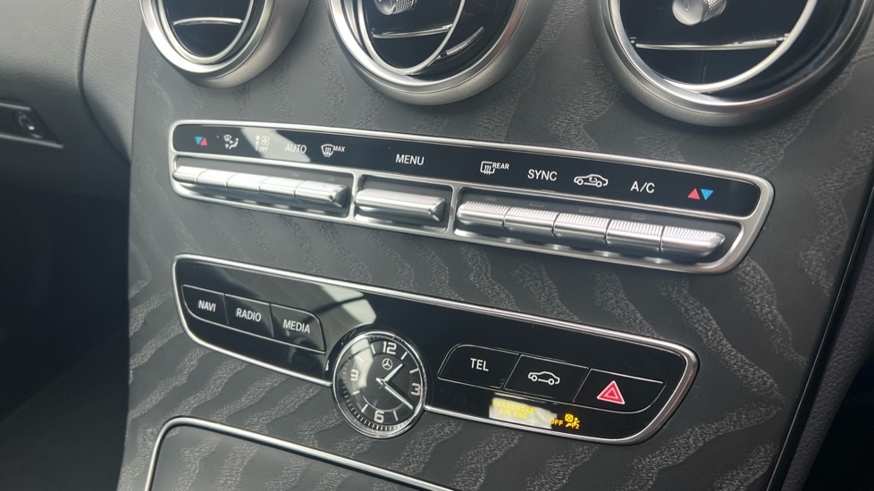 Used Mercedes-Benz C Class 2019 for sale - 76623507: Photo 35