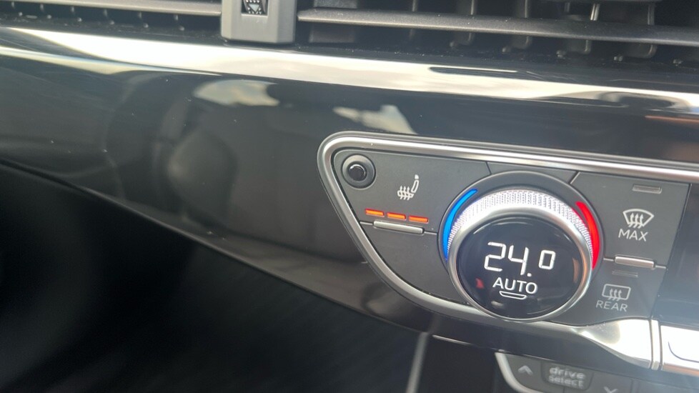 Used Audi A4 2023 for sale - 76458777: Photo 48