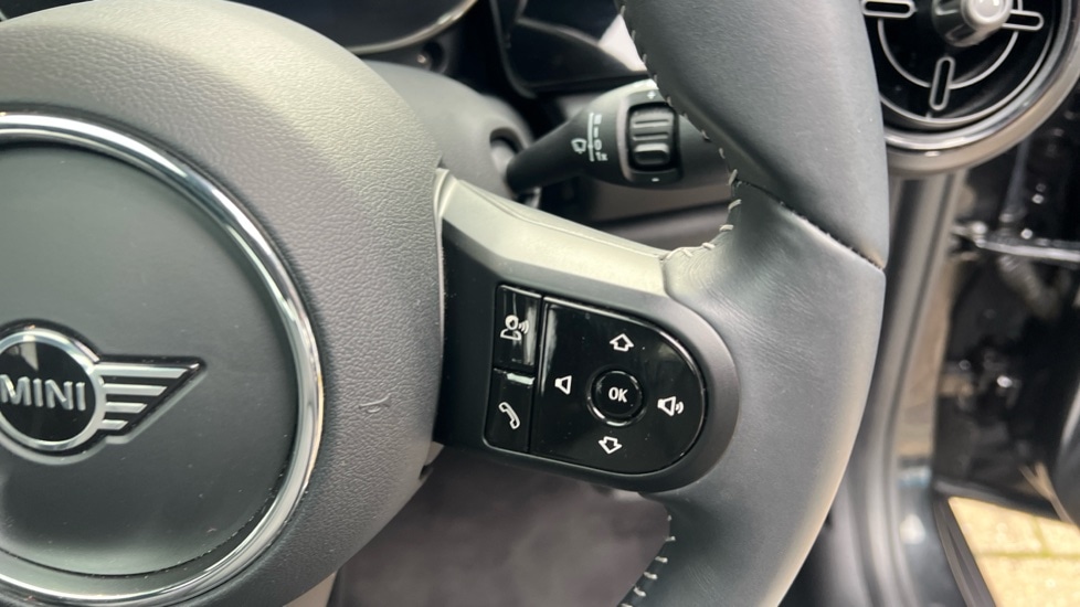 Used MINI Hatch 2022 for sale - 76438132: Photo 18