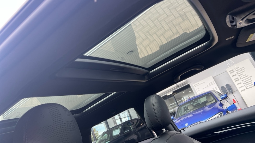 Used MINI Hatch 2022 for sale - 76438132: Photo 31