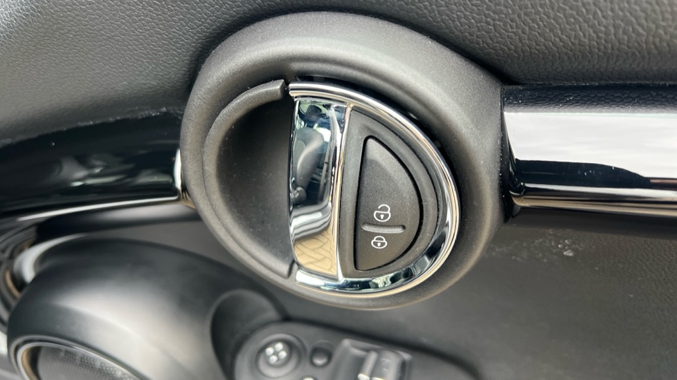 Used MINI Hatch 2022 for sale - 76438132: Photo 36