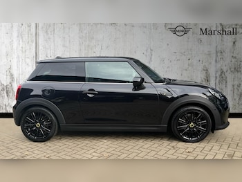 Used MINI Hatch 2022 for sale - 76438132: Photo