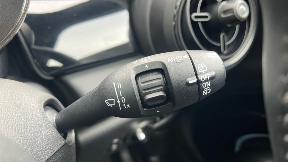 Used MINI Hatch 2022 for sale - 76438132: Photo 41