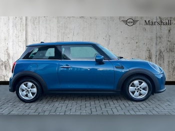 Used MINI Hatch 2022 for sale - 76927846: Photo