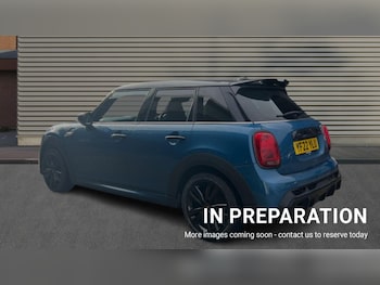 Used MINI Hatch 2022 for sale - 76312349: Photo