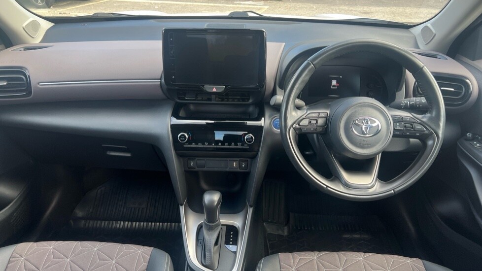 Used Toyota Yaris Cross 2023 for sale - 76487538: Photo 11