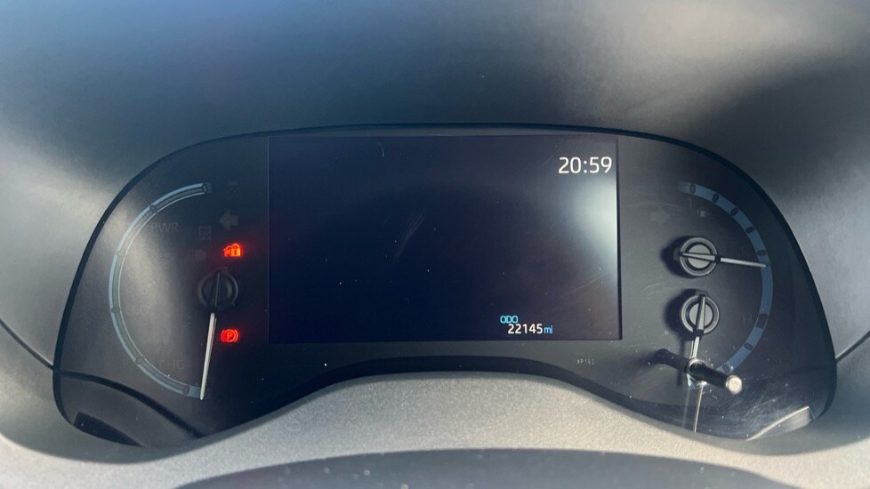 Used Toyota Yaris Cross 2023 for sale - 76487538: Photo 13