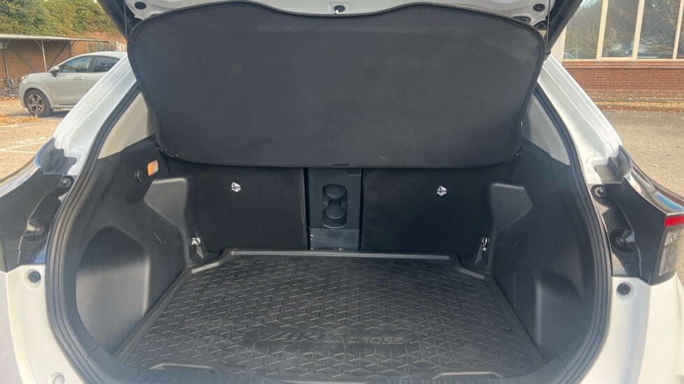 Used Toyota Yaris Cross 2023 for sale - 76487538: Photo 15