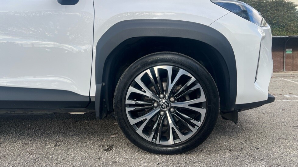 Used Toyota Yaris Cross 2023 for sale - 76487538: Photo 20