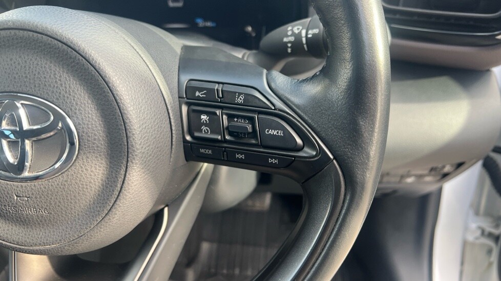 Used Toyota Yaris Cross 2023 for sale - 76487538: Photo 23