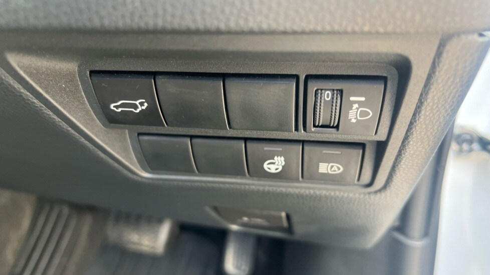 Used Toyota Yaris Cross 2023 for sale - 76487538: Photo 29