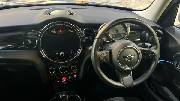 Used MINI Hatch 2022 for sale - 76172395: Photo 5