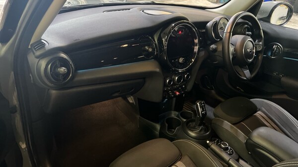 Used MINI Hatch 2022 for sale - 76172395: Photo 7
