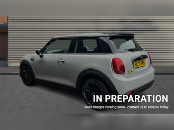Used MINI Hatch 2021 for sale - 76745316: Photo