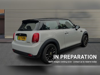 Used MINI Hatch 2021 for sale - 76745316: Photo