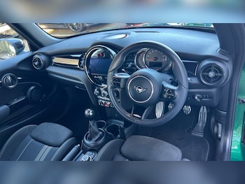 Used MINI Hatch 2022 for sale - 76834940: Photo