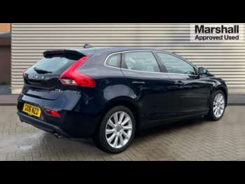 Used Volvo V40 2016 for sale - 74745915: Photo