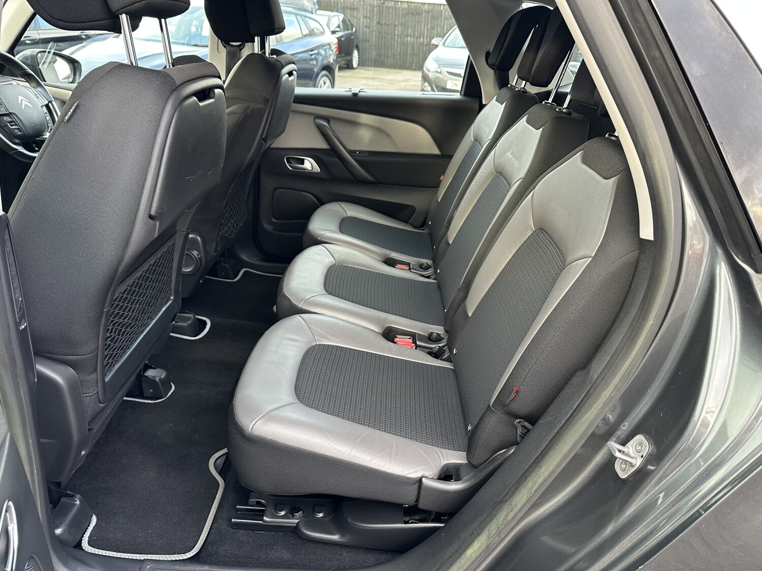 Used Citroen C4 Picasso 2015 for sale - 77822222: Photo 12