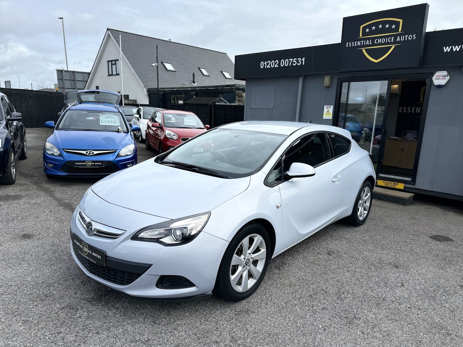 Used Vauxhall Astra GTC 2014 for sale - 77906658: Photo 3