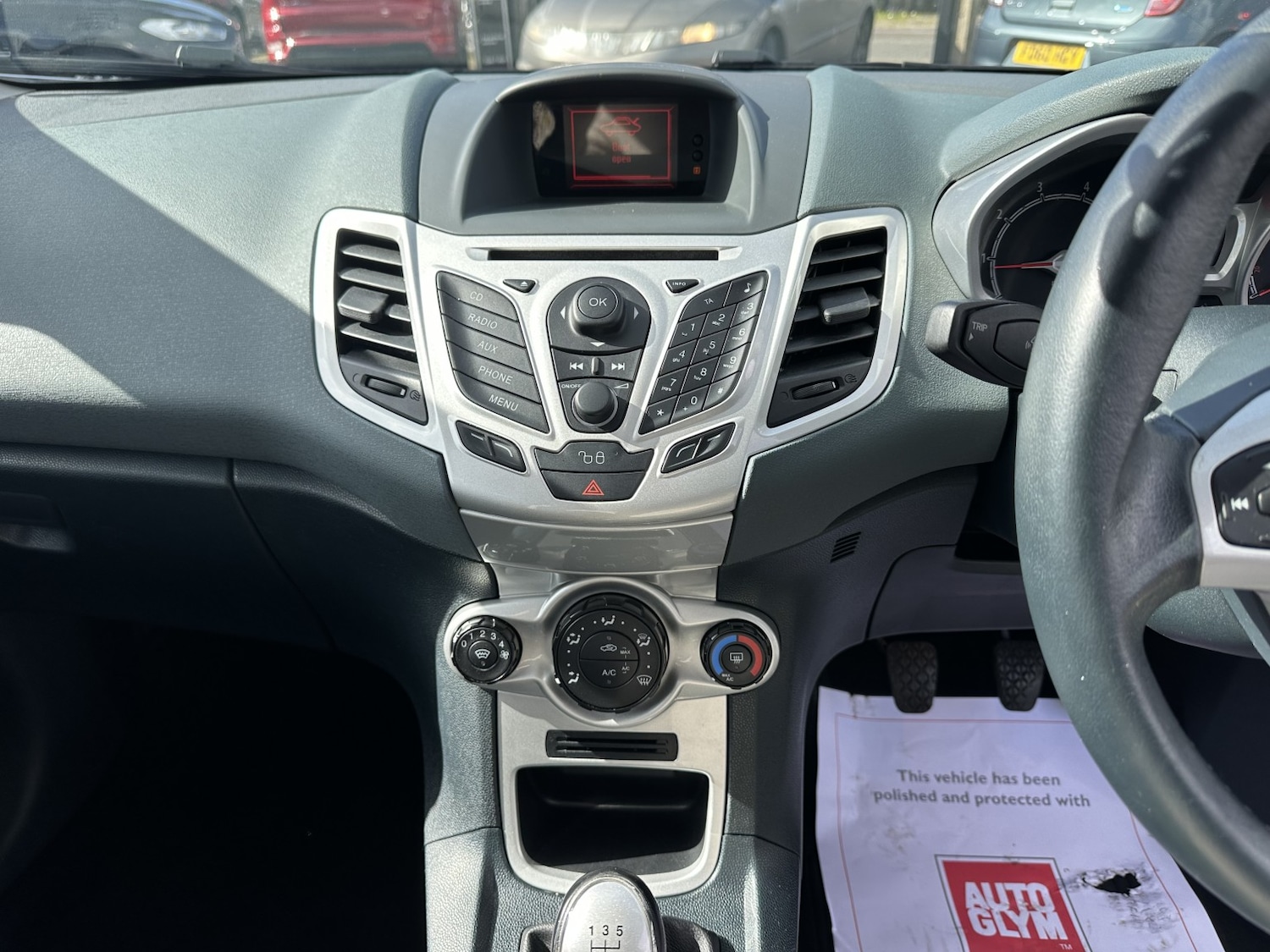 Used Ford Fiesta 2011 for sale - 78056989: Photo 15