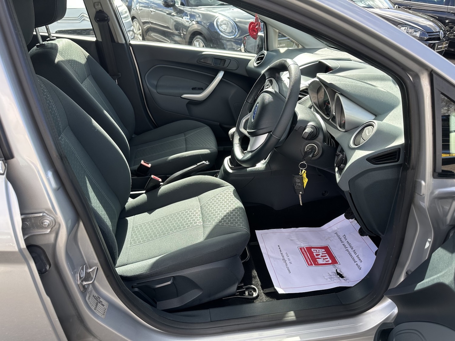 Used Ford Fiesta 2011 for sale - 78056989: Photo 9