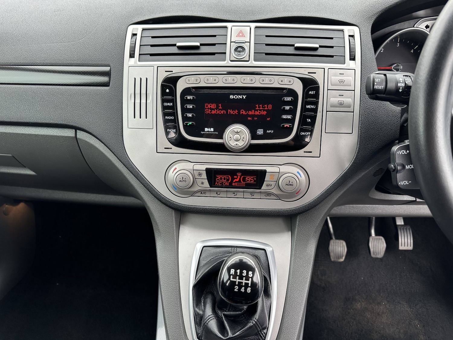 Used Ford Kuga 2012 for sale - 78084426: Photo 16