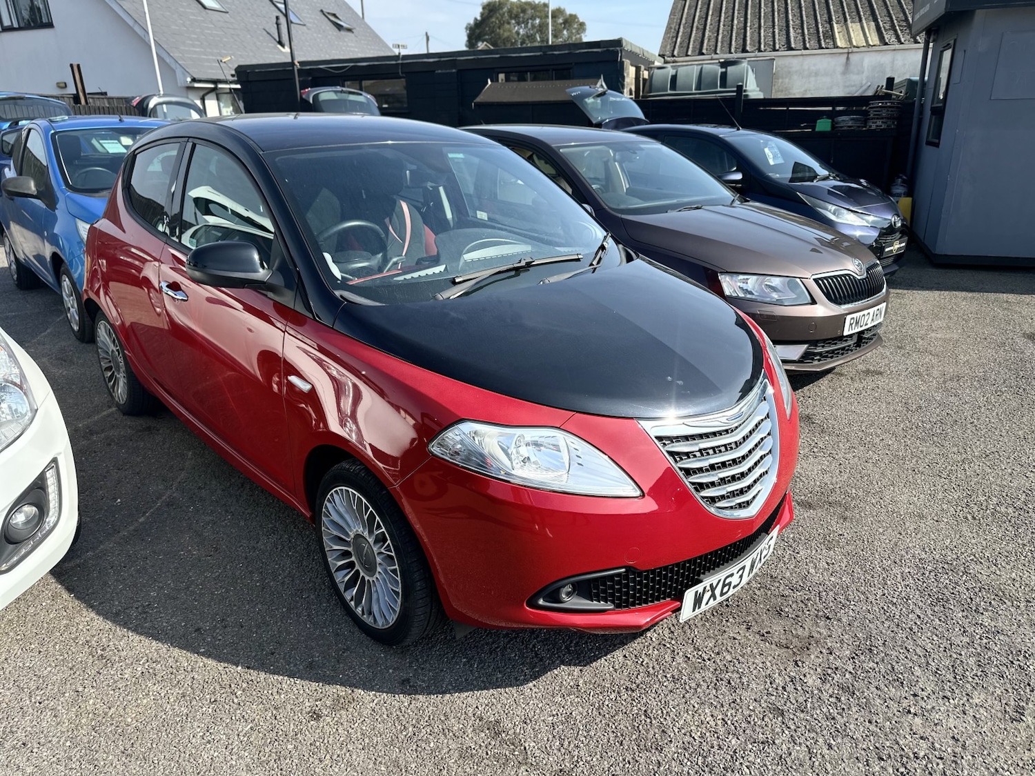 Used Chrysler Ypsilon 2013 for sale - 77968781: Photo 1