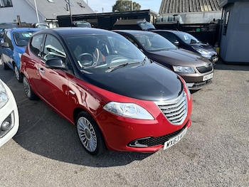 Used Chrysler Ypsilon 2013 for sale - 77968781: Photo