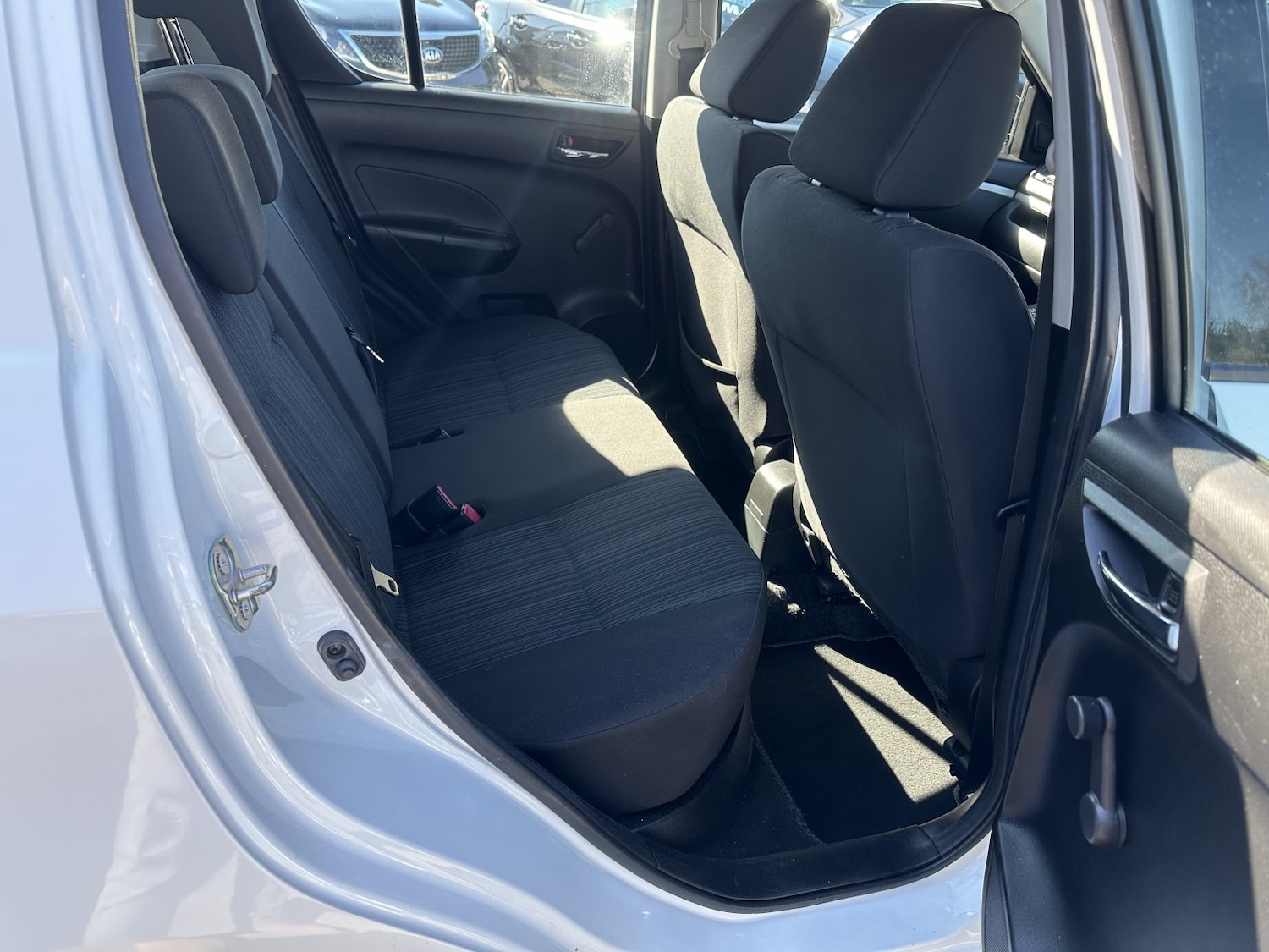 Used Suzuki Swift 2014 for sale - 77938087: Photo 11