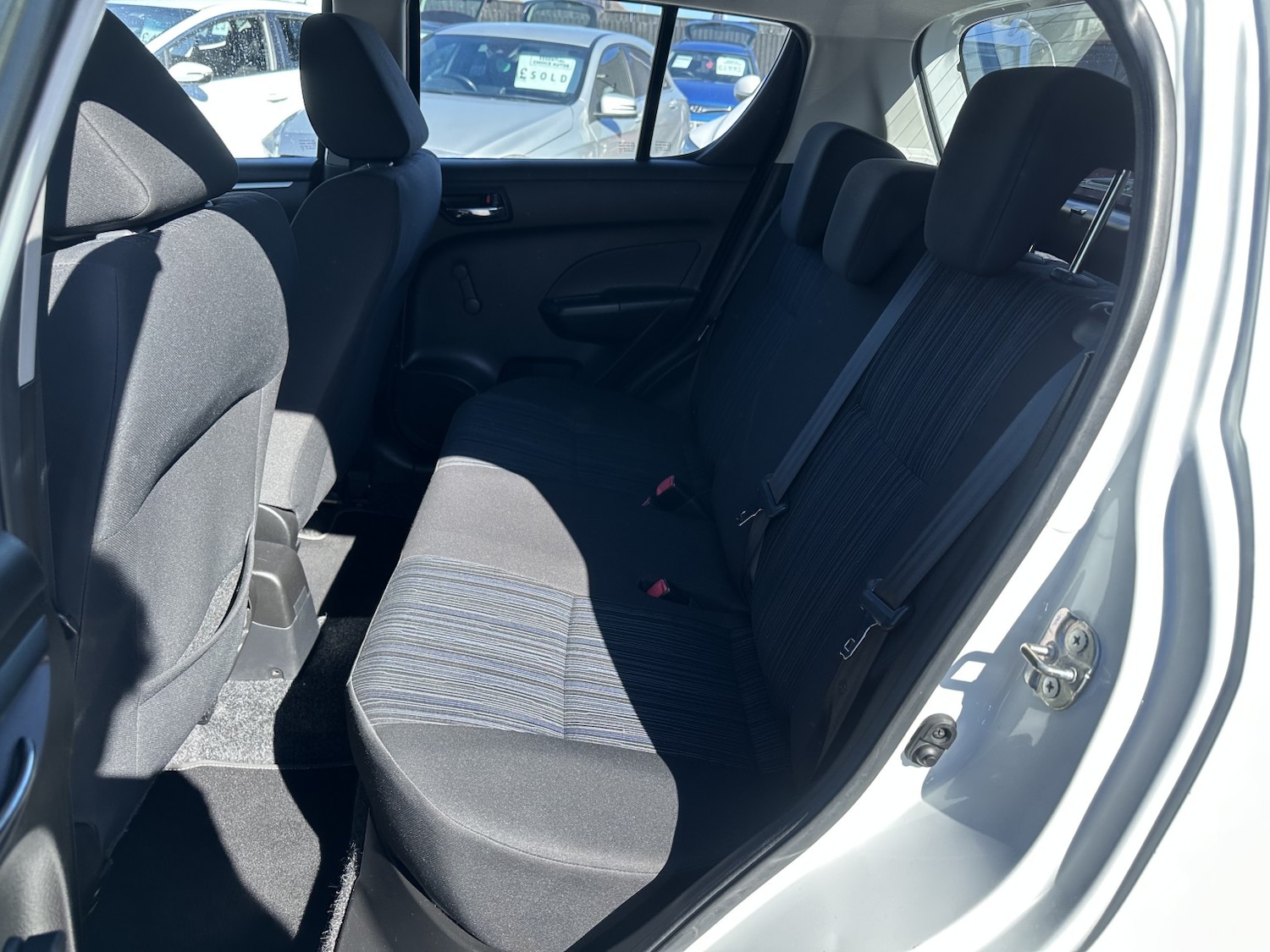 Used Suzuki Swift 2014 for sale - 77938087: Photo 12