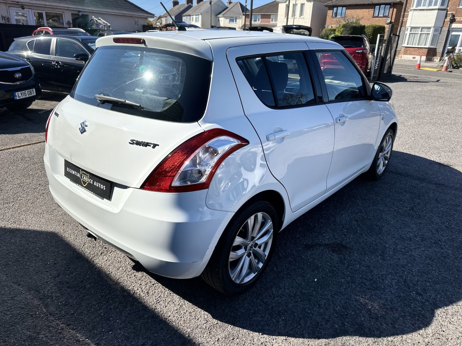 Used Suzuki Swift 2014 for sale - 77938087: Photo 4